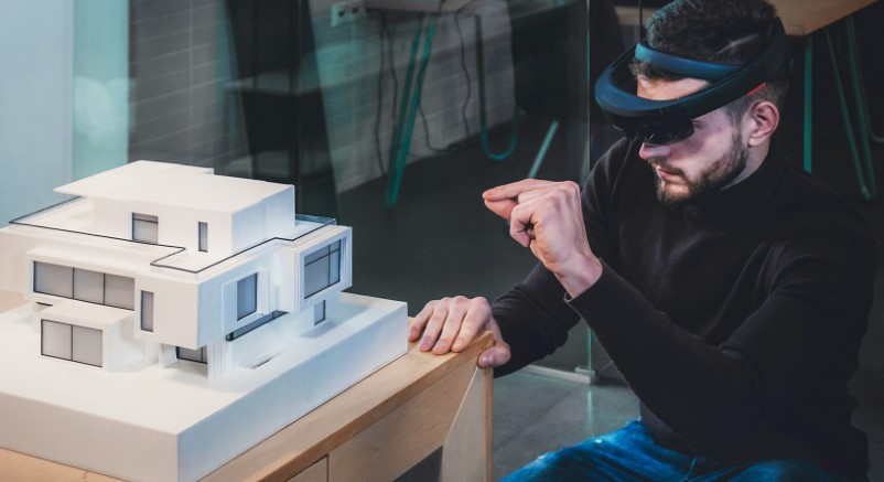 Training of architects in virtual reality in design